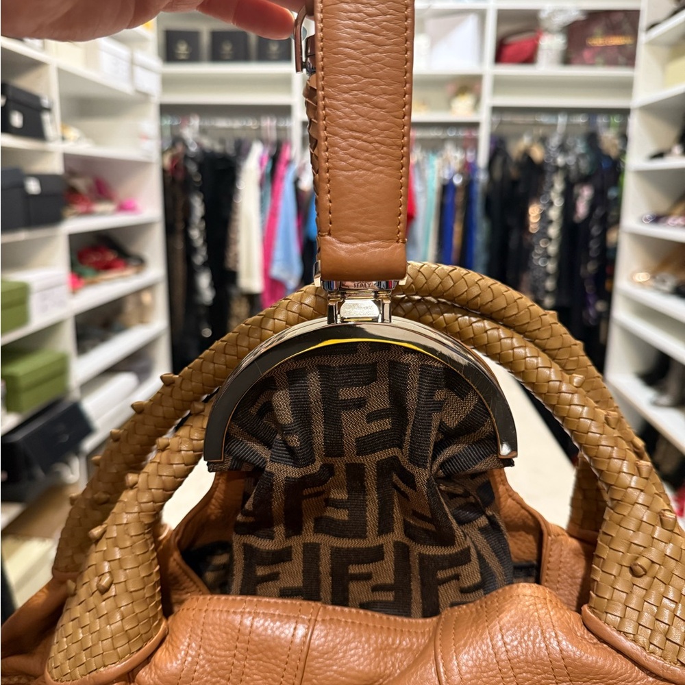 Fendi Leather Spy Vintage  Brown Hobos, Handbag in EUC with cards and dust bag - Picture 5 of 16